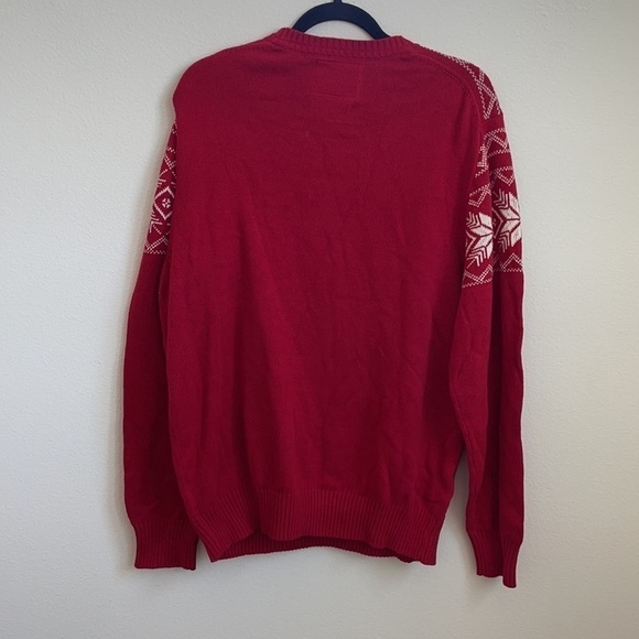 Weatherproof red white snowflake holiday sweater - Picture 5 of 5